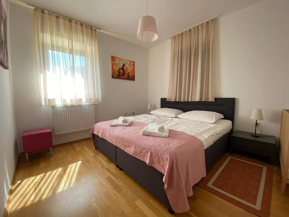 Vikendica Villa Dracena Mit Privatem Pool